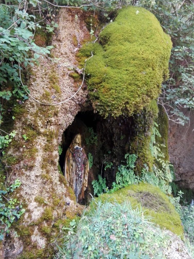 esescursioni in fuoristrada-trekking fotografici, nebrodi cascata del catafurco lacrime di Maria